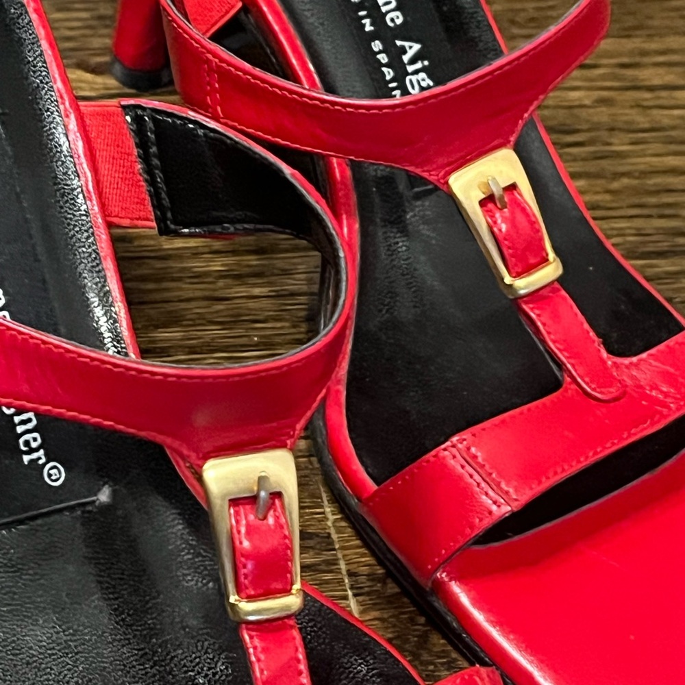 cute Red SZ 6 Etienne Aigner (never worn) - Picture 2 of 10